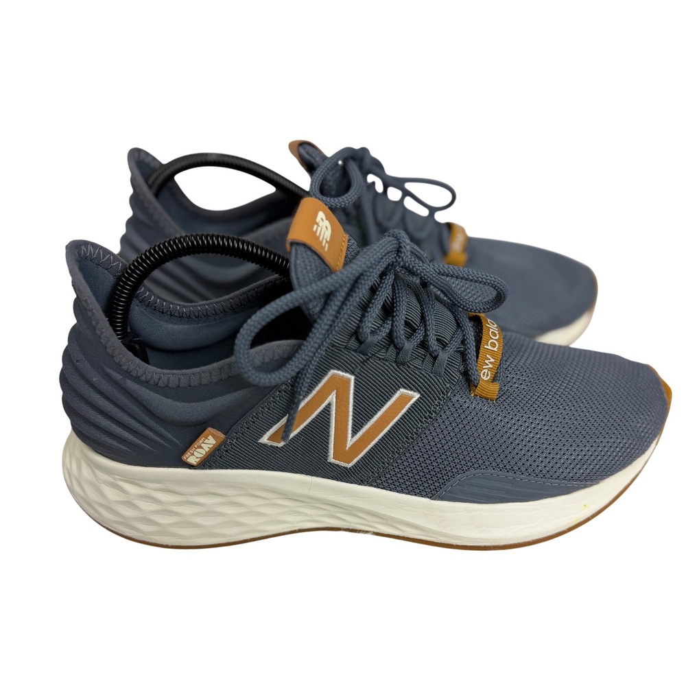 New Balance Fresh Foam Roav Running Shoes Womens Size 11 Gray Sporty Athleisure